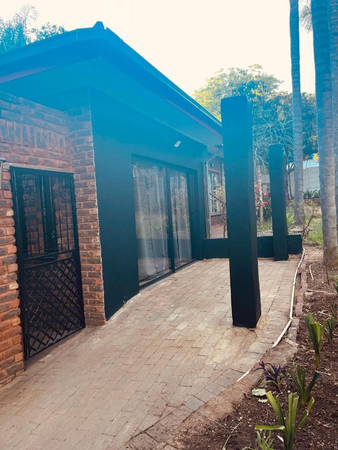 The Hart House Bed & Breakfast Hartbeespoort Exterior foto