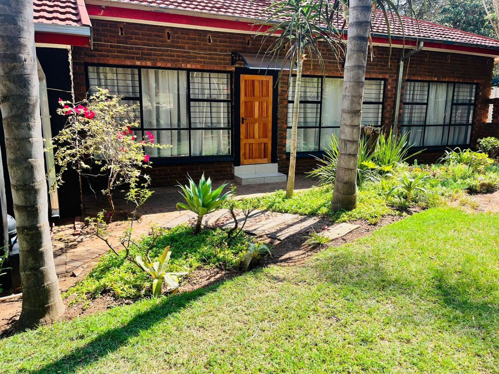 The Hart House Bed & Breakfast Hartbeespoort Exterior foto